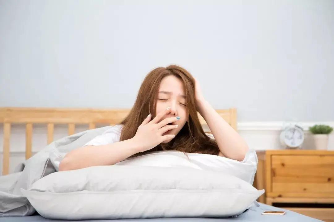 早起出現(xiàn)4個癥狀，提示你血壓升高了!